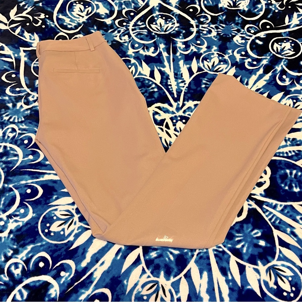 Express Mid Rise Barely Bootcut Columnist Pant